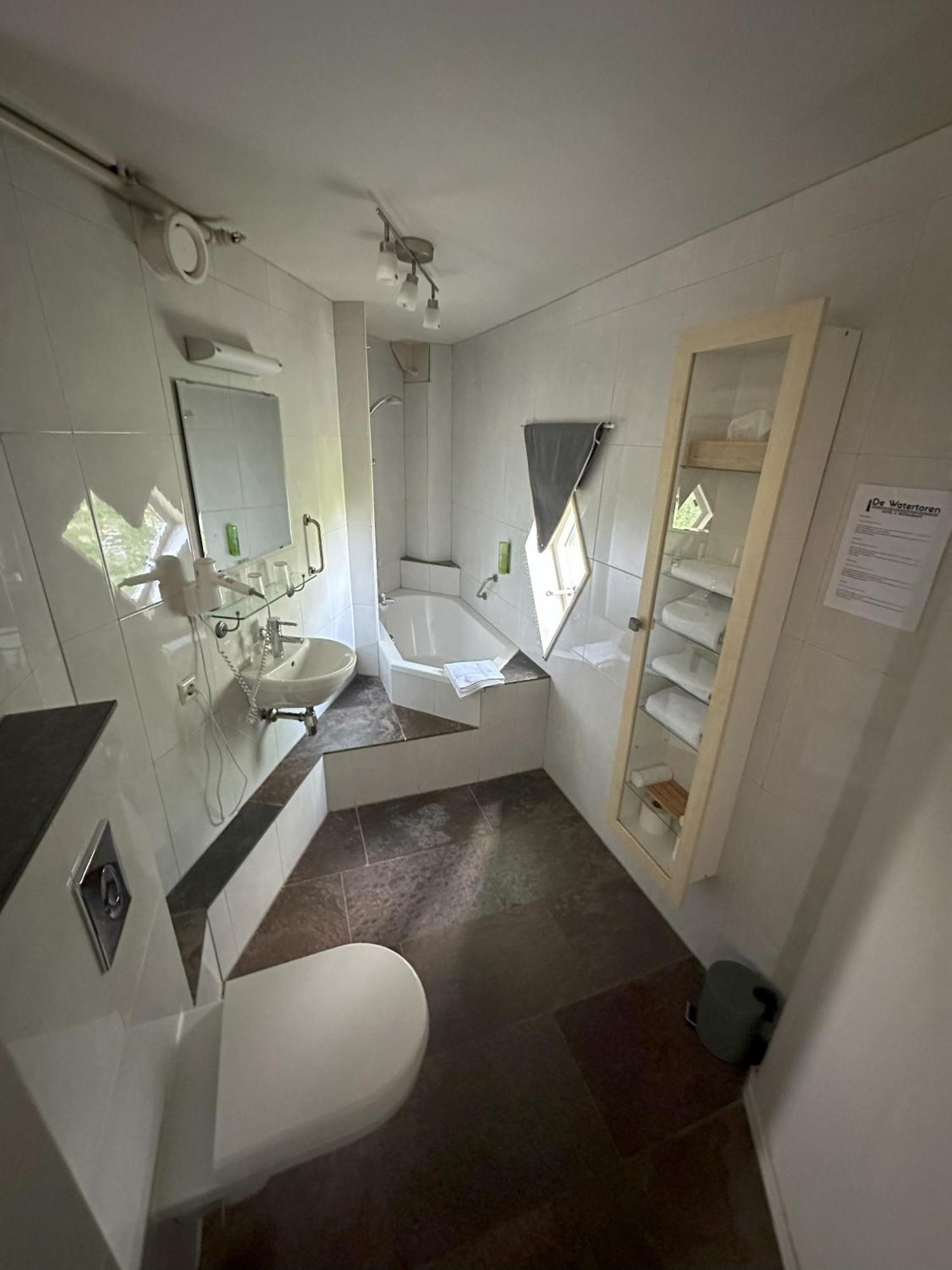 Hotel De Watertoren Dordrecht Extérieur photo
